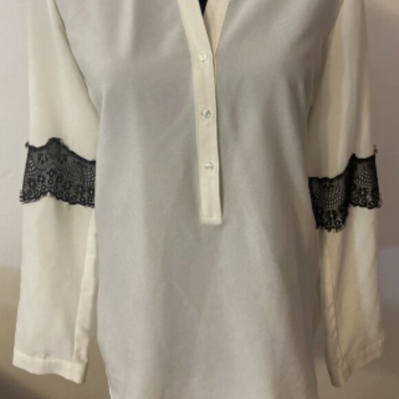 Womans White Button Down Blouse,Black Embroidered Lace Accents, Button Wrist - Picture 1 of 14